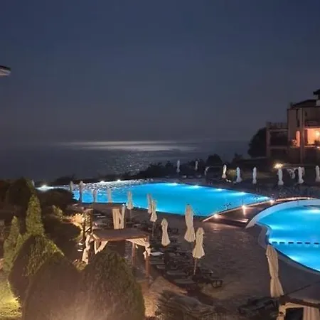 Kaliakria Infinity Pool