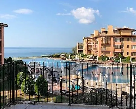 Kaliakria Infinity Pool شقة توبولا